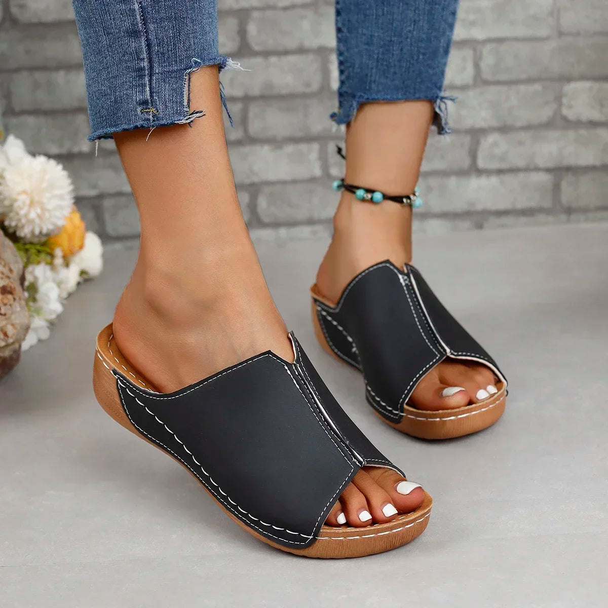 New Open Toe Women's Wedge Sandals White Summer Fashion Breathable Comfortable Sandals Woman Buckle Female Footwear Woman Shoes