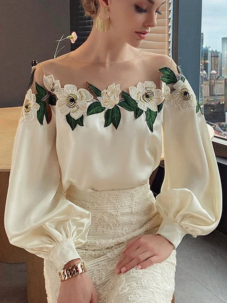 Summer Women Long Sleeve Off Shoulder Mesh Spliced Satin Embroidered Shirt Women Tops Shirts for Women Blusa Chifon Blouse C270